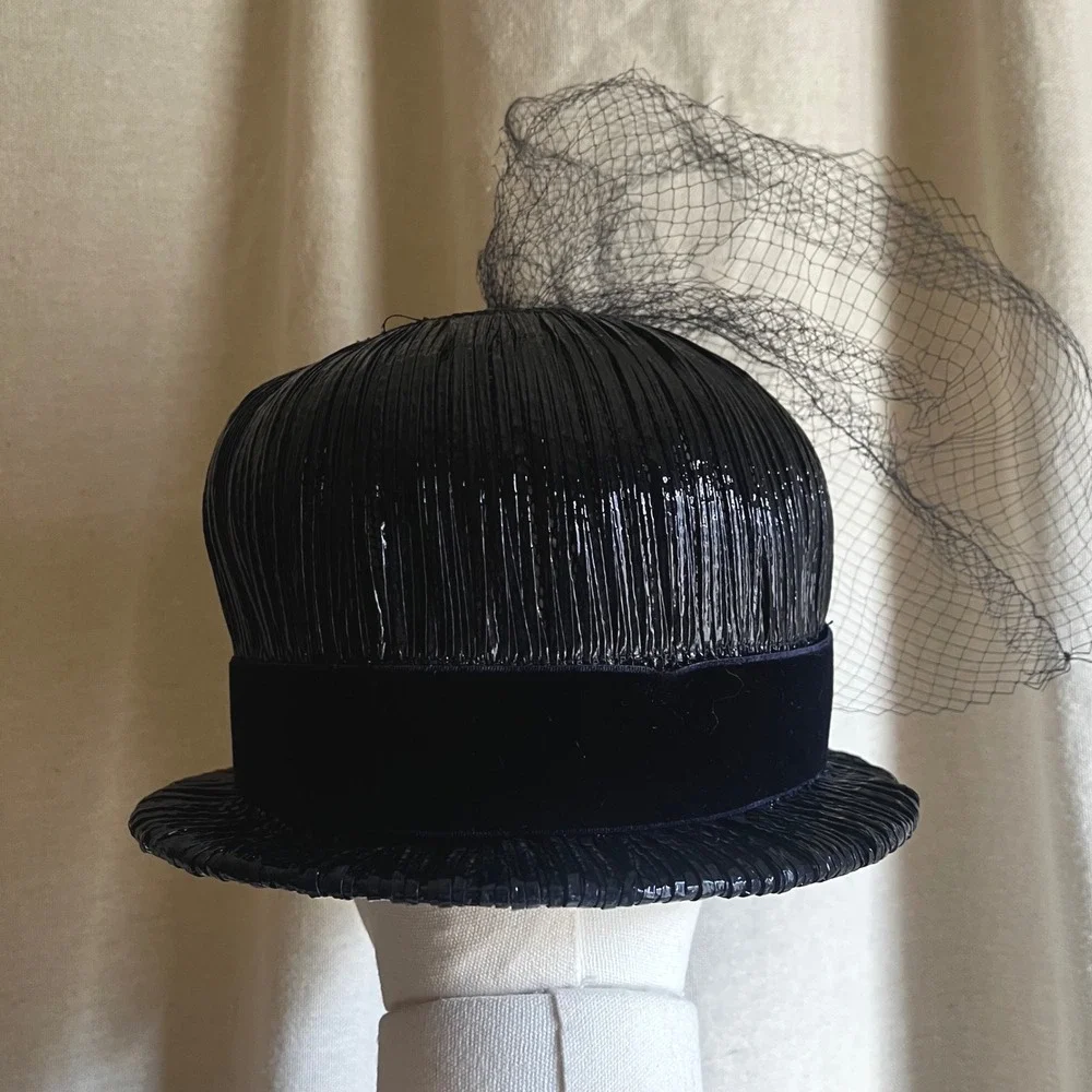 Vintage‎ Navy Blue Veiled Pillbox Hat Fascinator 1950s Style